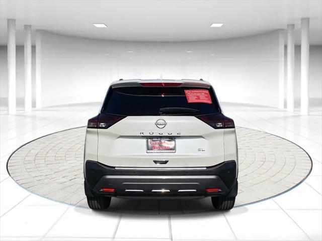 2023 Nissan Rogue SL FWD