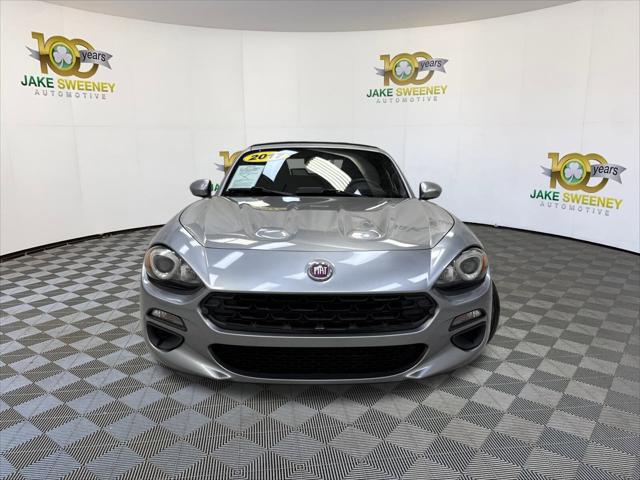 2017 Fiat 124 Spider Classica