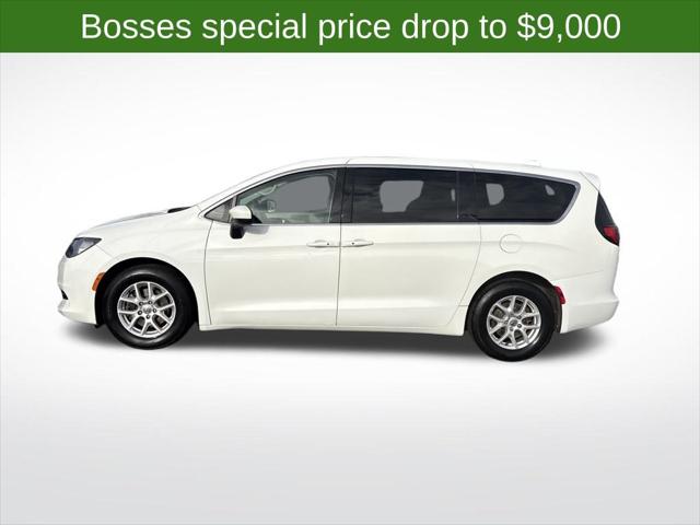 2017 Chrysler Pacifica Touring 2017 Chrysler Pacifica Touring