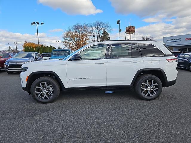 2025 Jeep Grand Cherokee Limited 4x4 2025 Jeep Grand Cherokee Limited 4x4