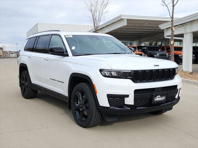 2025 Jeep Grand Cherokee GRAND CHEROKEE L ALTITUDE X 4X4