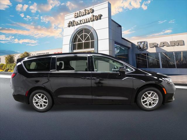 2024 Chrysler Pacifica Touring L 2024 Chrysler Pacifica Touring L