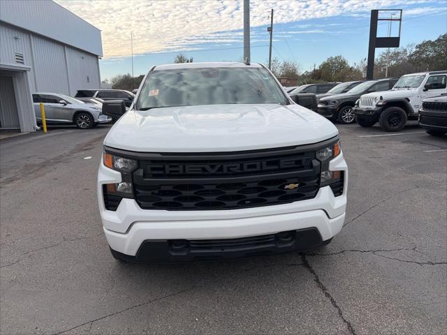 2023 Chevrolet Silverado 1500 2WD Crew Cab Short Bed Custom 2023 Chevrolet Silverado 1500 2WD Crew Cab Short Bed Custom