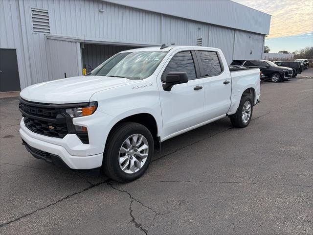 2023 Chevrolet Silverado 1500 2WD Crew Cab Short Bed Custom 2023 Chevrolet Silverado 1500 2WD Crew Cab Short Bed Custom