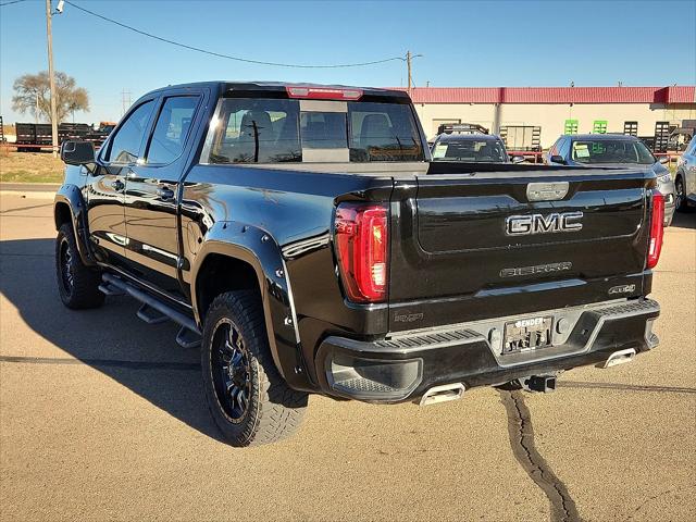 2022 GMC Sierra 1500 Limited 4WD Crew Cab Short Box AT4