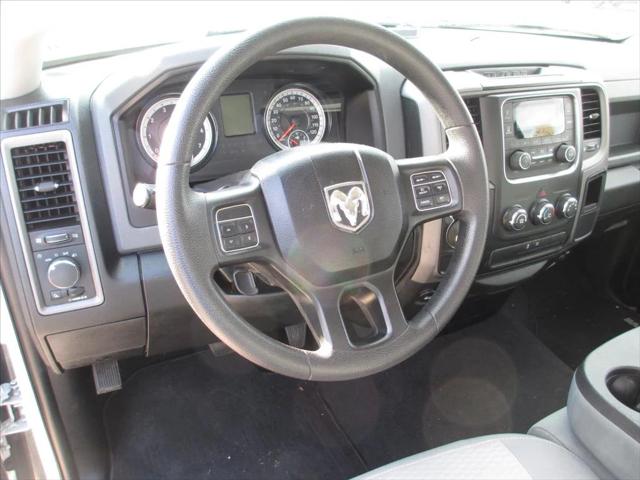 2017 RAM 1500 Tradesman Regular Cab 4x2 64 Box 2017 RAM 1500 Tradesman Regular Cab 4x2 64 Box