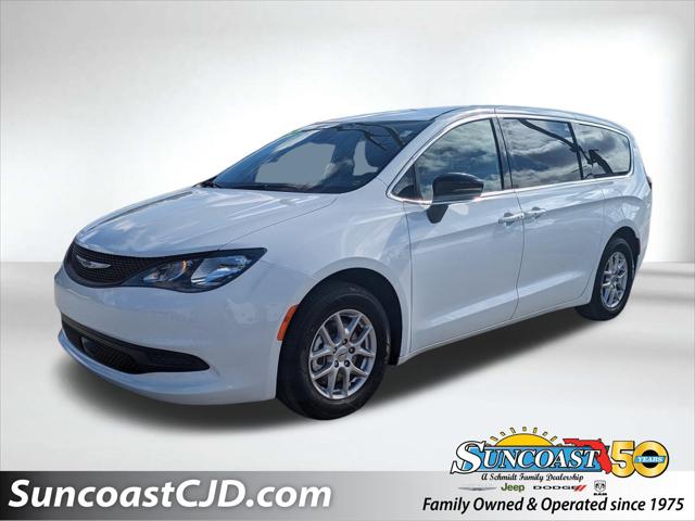 2025 Chrysler Voyager LX