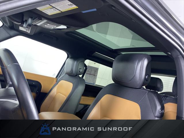 2023 Land Rover Defender 90 X-Dynamic SE 2023 Land Rover Defender 90 X-Dynamic SE