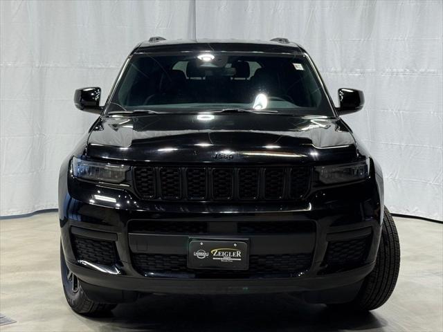 2024 Jeep Grand Cherokee L Altitude 4x4 2024 Jeep Grand Cherokee L Altitude 4x4