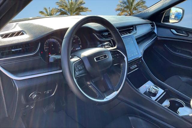 2024 Jeep Grand Cherokee L Altitude 4x4 2024 Jeep Grand Cherokee L Altitude 4x4