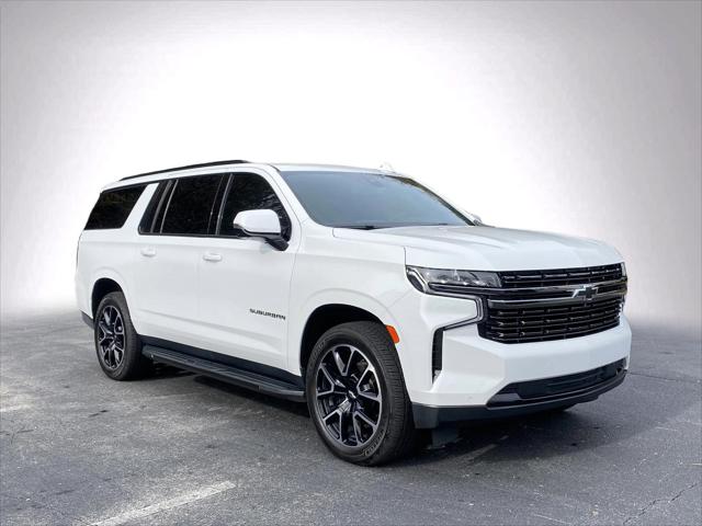 2022 Chevrolet Suburban 4WD RST