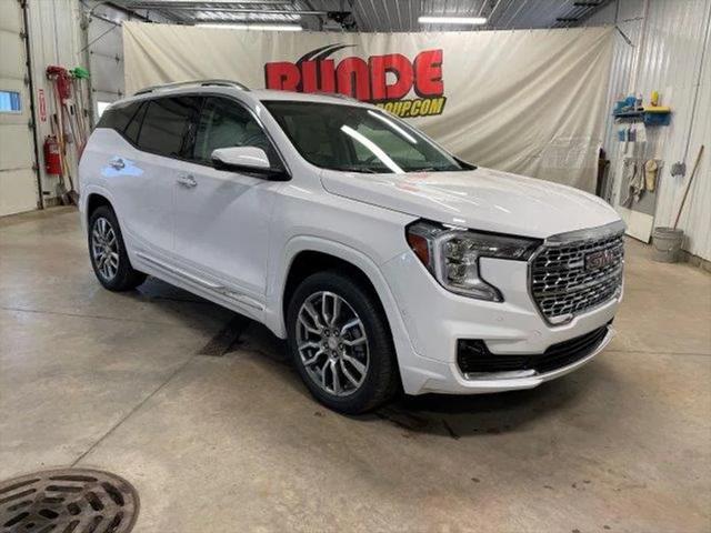 2024 GMC Terrain AWD Denali 2024 GMC Terrain AWD Denali