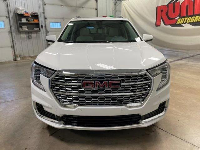 2024 GMC Terrain AWD Denali 2024 GMC Terrain AWD Denali