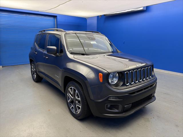2018 Jeep Renegade Latitude FWD 2018 Jeep Renegade Latitude FWD