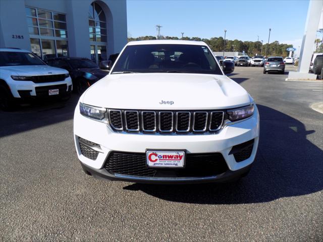 2024 Jeep Grand Cherokee Laredo 4x2 2024 Jeep Grand Cherokee Laredo 4x2