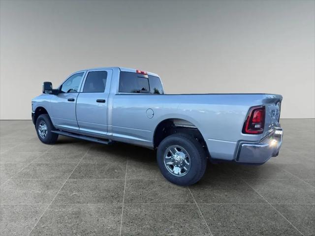 2026 Ram 3500 Tradesman Crew Cab 4x4 8' Box