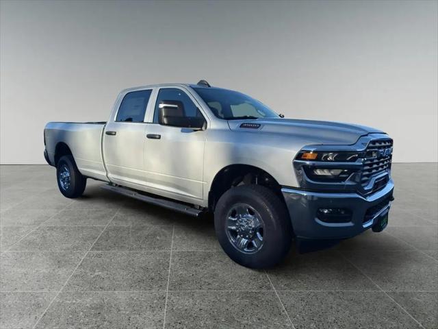 2026 Ram 3500 Tradesman Crew Cab 4x4 8' Box