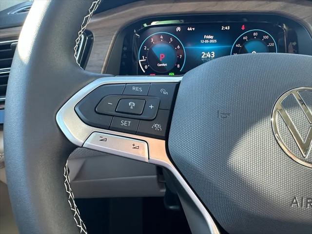 2026 Volkswagen Atlas SE with Technology