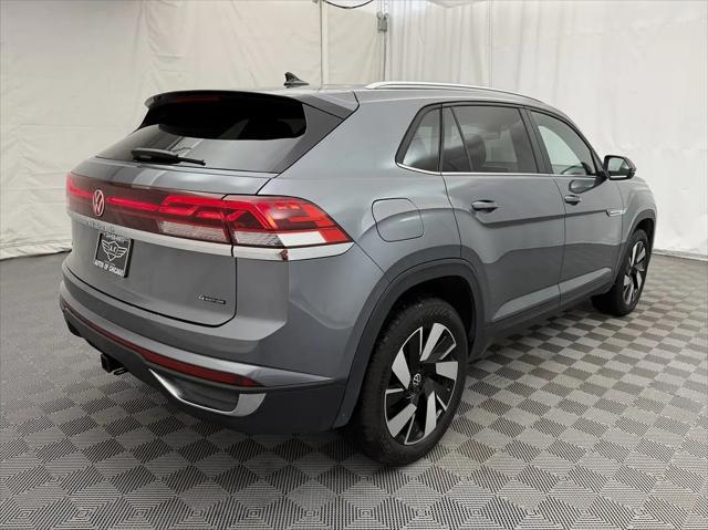 2025 Volkswagen Atlas Cross Sport 2.0T SE w/Technology