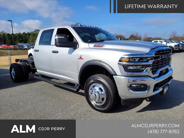 2026 Ram 3500 Tradesman/Big Horn