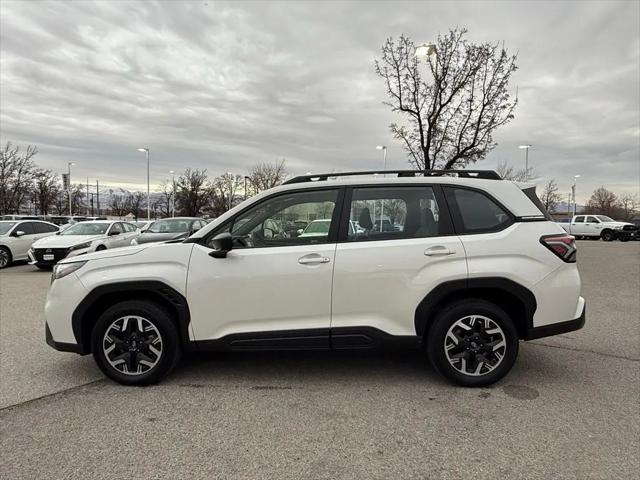 2025 Subaru Forester Base