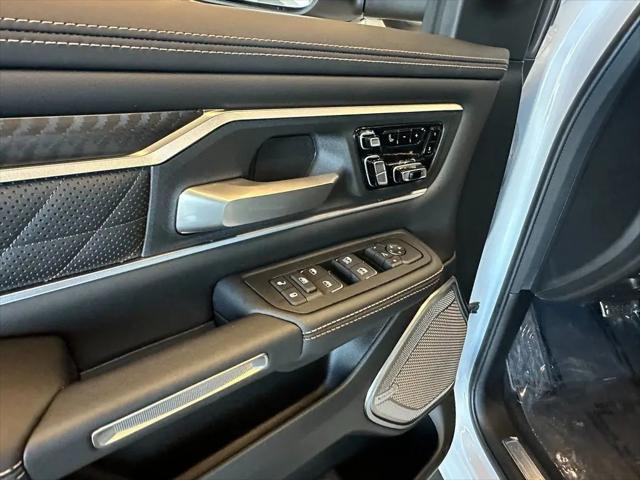 2026 Ram 1500 Tungsten Crew Cab 4x4 57 Box