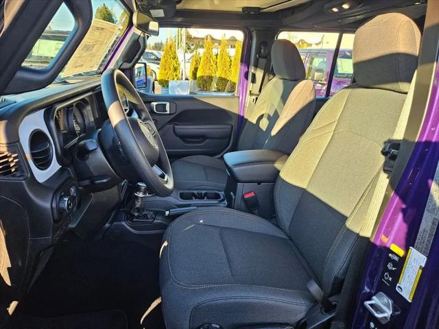 2026 Jeep Gladiator Sport