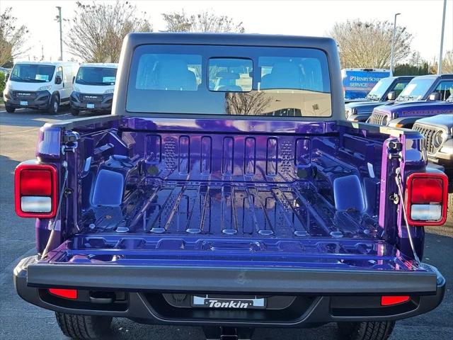 2026 Jeep Gladiator Sport