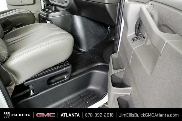 2025 GMC Savana Cargo RWD 2500 Regular Wheelbase Work Van