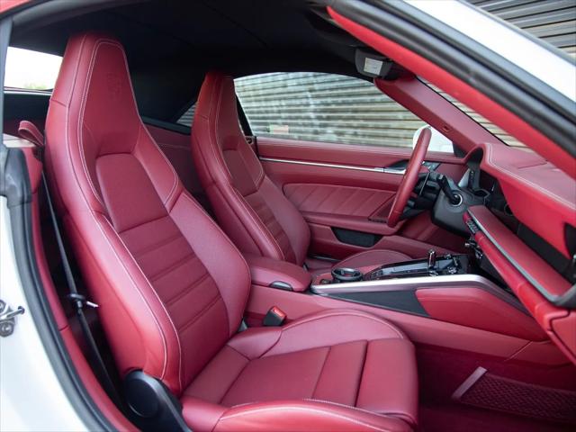 2026 Porsche 911 Carrera 4S