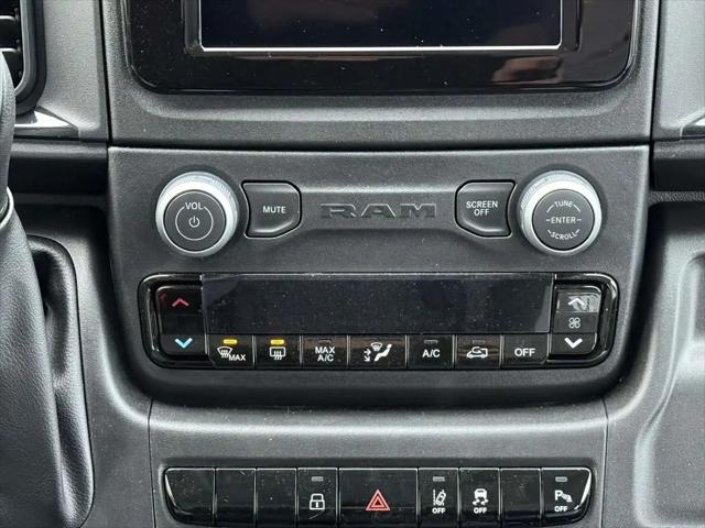 2026 Ram ProMaster Cargo Van Tradesman Low Roof 136" WB w/Pass Seat