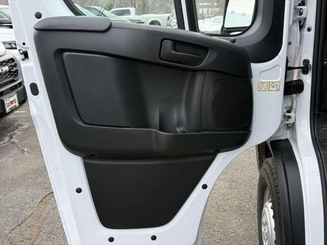 2026 Ram ProMaster Cargo Van Tradesman Low Roof 136" WB w/Pass Seat