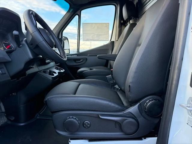 2026 Mercedes-Benz Sprinter 2500 High Roof 4-Cyl Diesel HO