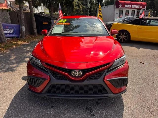 2022 Toyota Camry SE