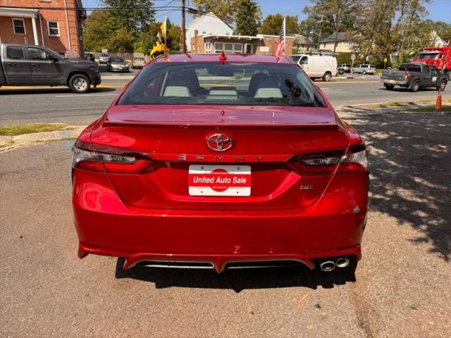 2022 Toyota Camry SE