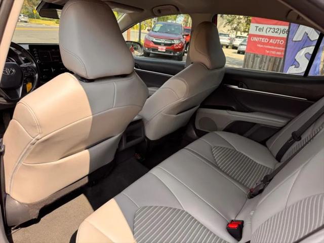 2022 Toyota Camry SE