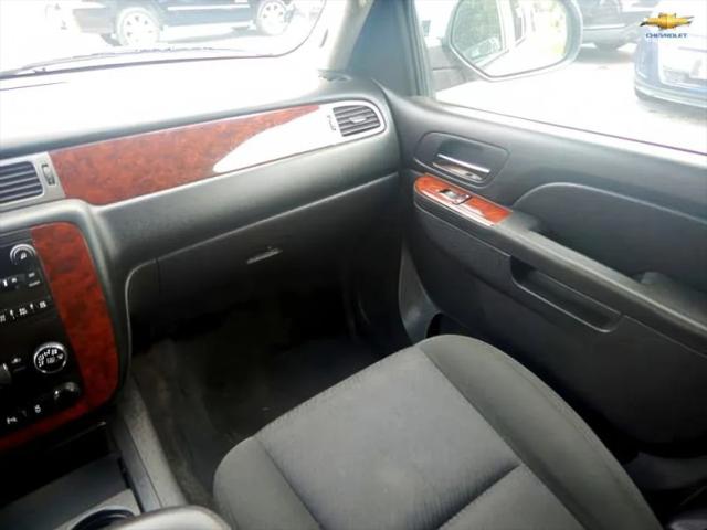 2013 Chevrolet Suburban LS