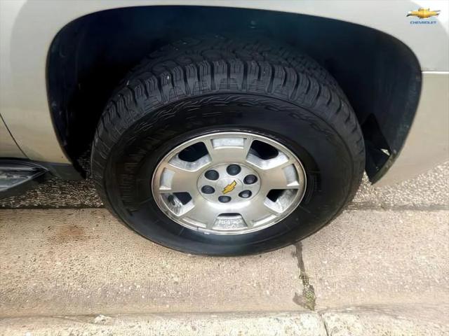 2013 Chevrolet Suburban LS