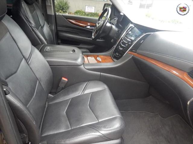 2019 Cadillac Escalade ESV Luxury