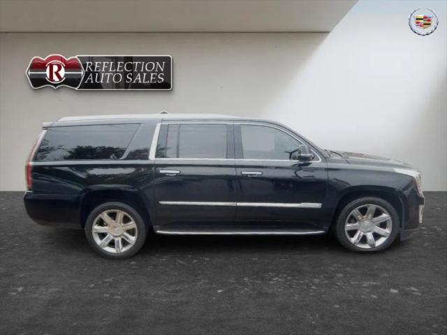2019 Cadillac Escalade ESV Luxury