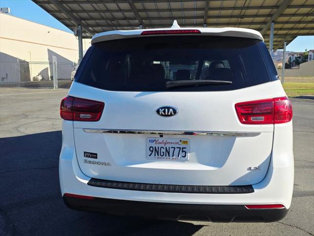 2020 Kia Sedona LX