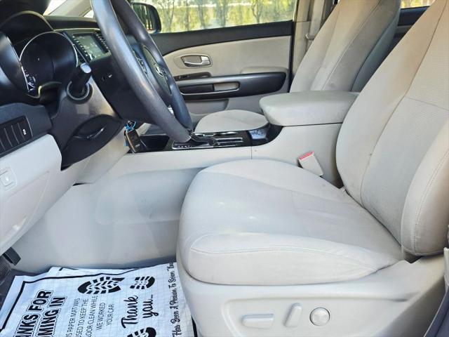 2020 Kia Sedona LX