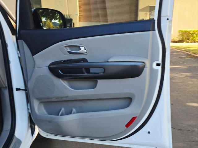 2020 Kia Sedona LX