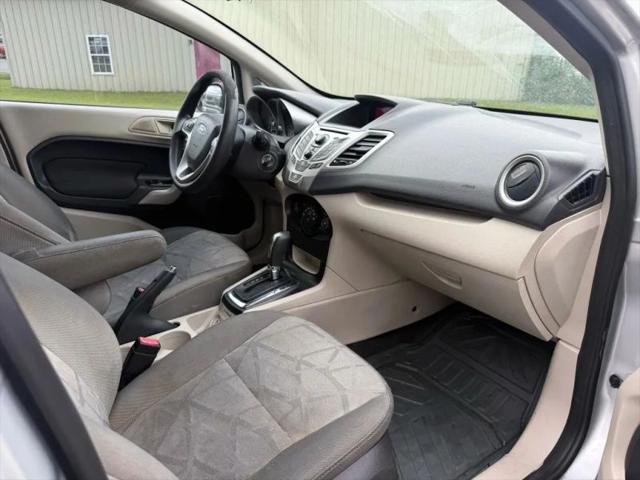 2013 Ford Fiesta SE