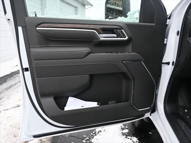 2026 GMC Sierra 3500HD Crew Cab, Long Bed, SLT Dual Rear Wheel, 4WD