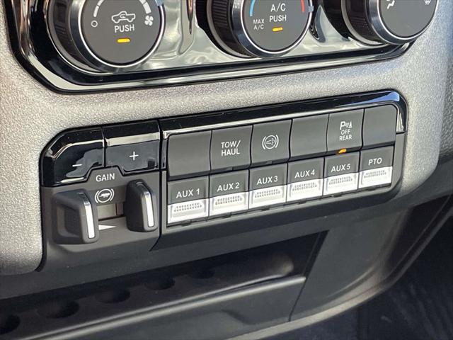 2026 Ram 5500 Tradesman/Big Horn