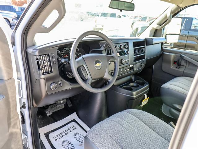 2025 Chevrolet Express Cutaway Work Van