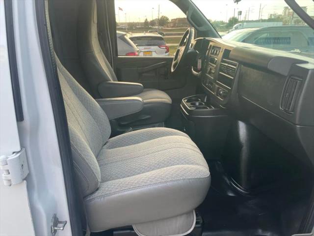 2020 GMC Savana Cargo RWD 2500 Regular Wheelbase Work Van