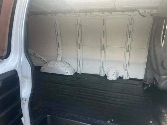 2020 GMC Savana Cargo RWD 2500 Regular Wheelbase Work Van