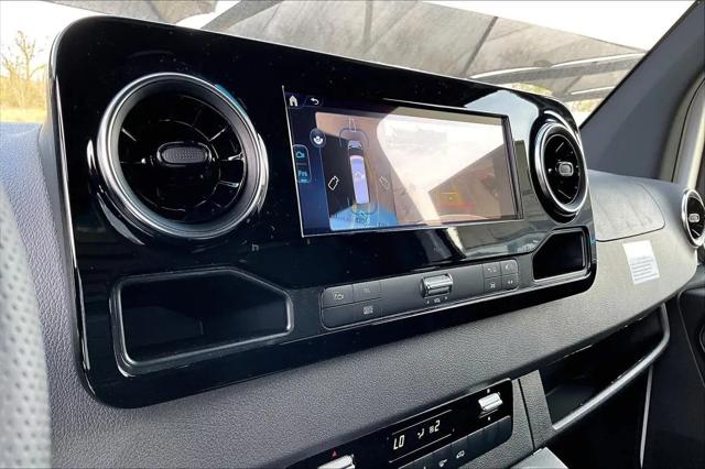 2026 Mercedes-Benz Sprinter 2500 Standard Roof 4-Cyl Diesel